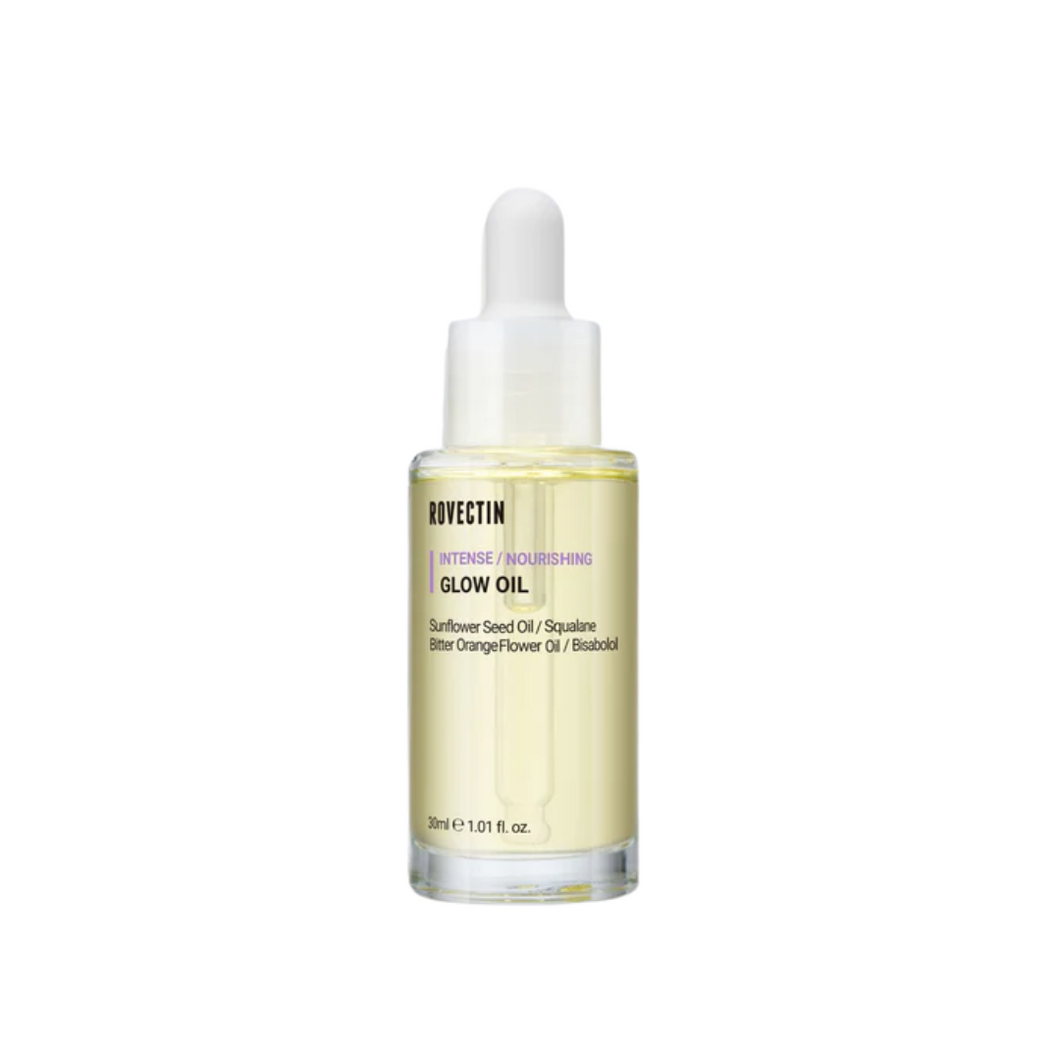 The ROVECTIN Intense Glow Oil is a nourishing facial oil designed to enhance skin radiance. It combines natural oils like Sunflower Seed, Camellia, and Olive to moisturize and provide antioxidants. Squalane and Sea Buckthorn Oil help repair the skin barrier, while Bisabolol and Chamomile Flower Oil soothe sensitive skin. This formula absorbs quickly to leave the skin soft, supple, and luminous without feeling greasy. Ideal for adding a natural glow to your skincare routine.